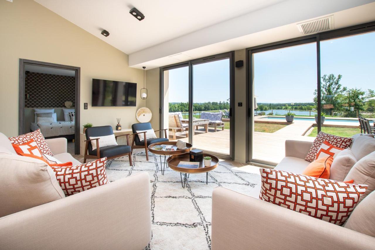 La Villa Face Au Lac Saramon 外观 照片