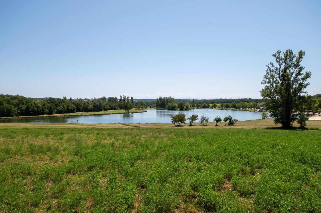 La Villa Face Au Lac Saramon 外观 照片